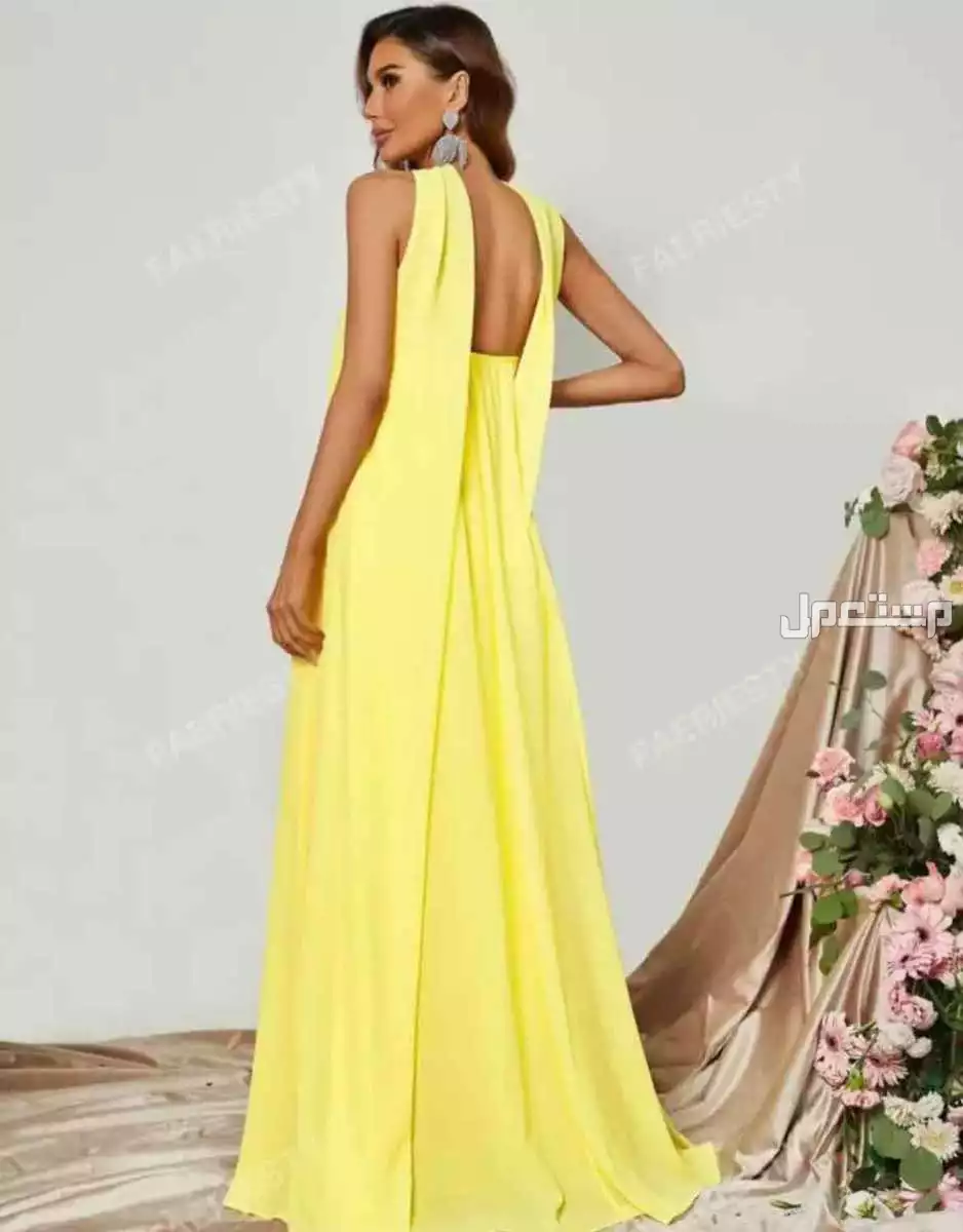 فستان اصفر لبس مره واحده فقط نظيف