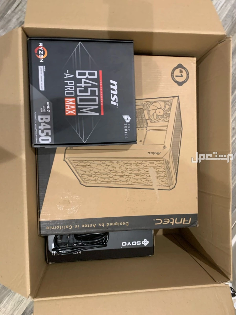بي سي قيمنق نظيف جديد بسعر 2500 له معاي 4 اشهر ما استخدمه كثير