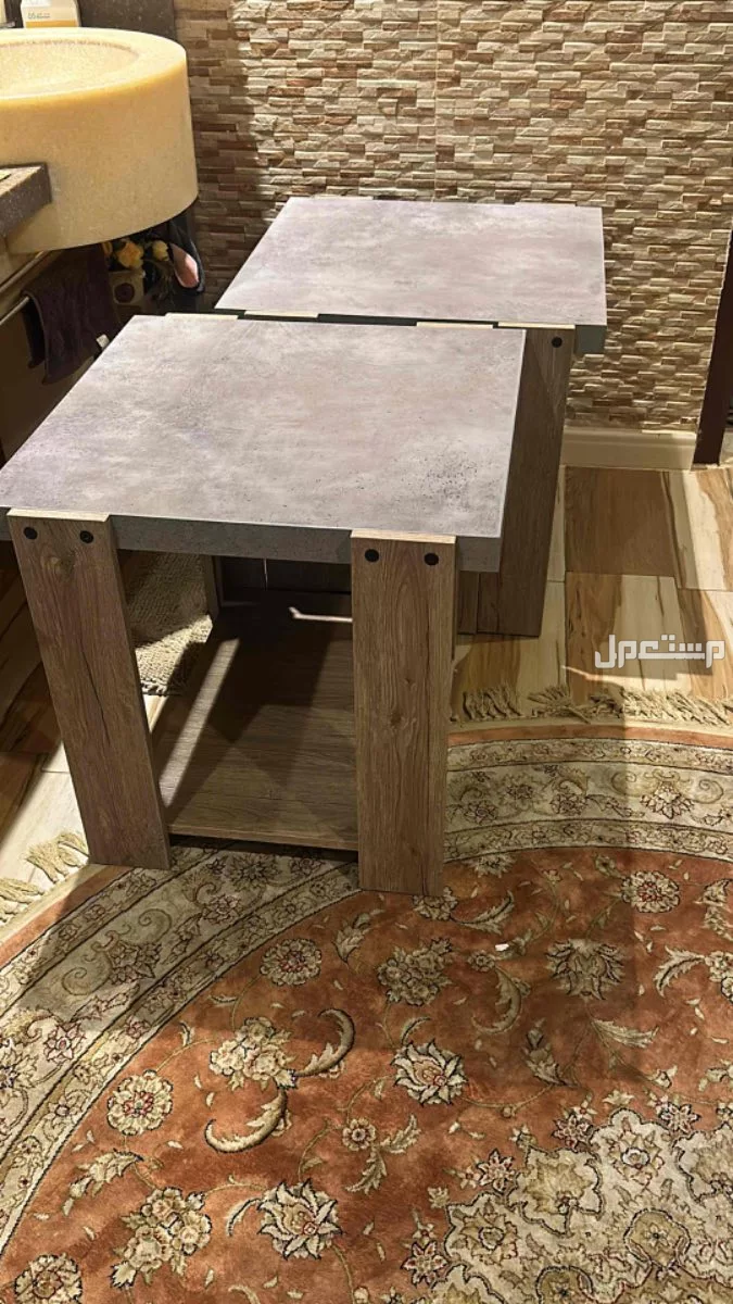 طاوله  في الرياض بسعر 400 ريال سعودي