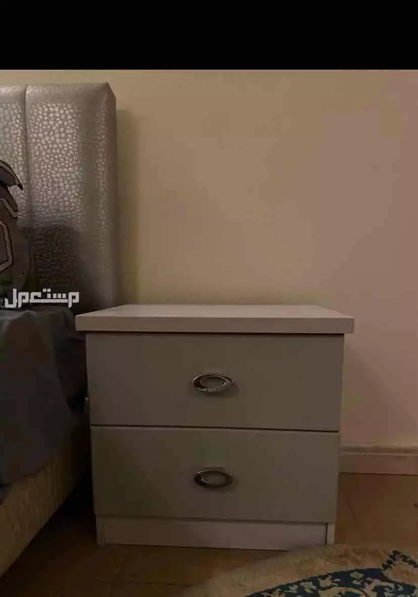 غرفة نوم  مستعمله بحاله ممتازه
