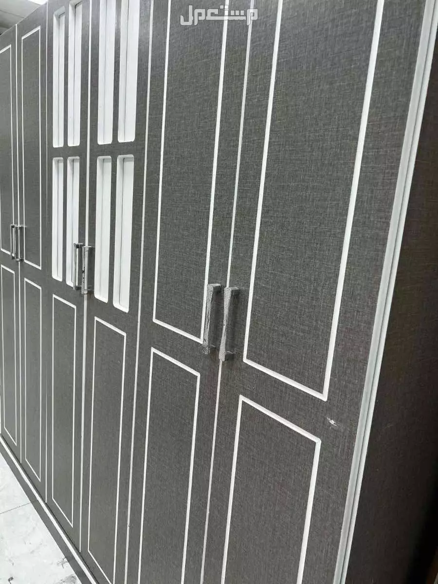 دولاب  في جدة بسعر 1300 ريال سعودي