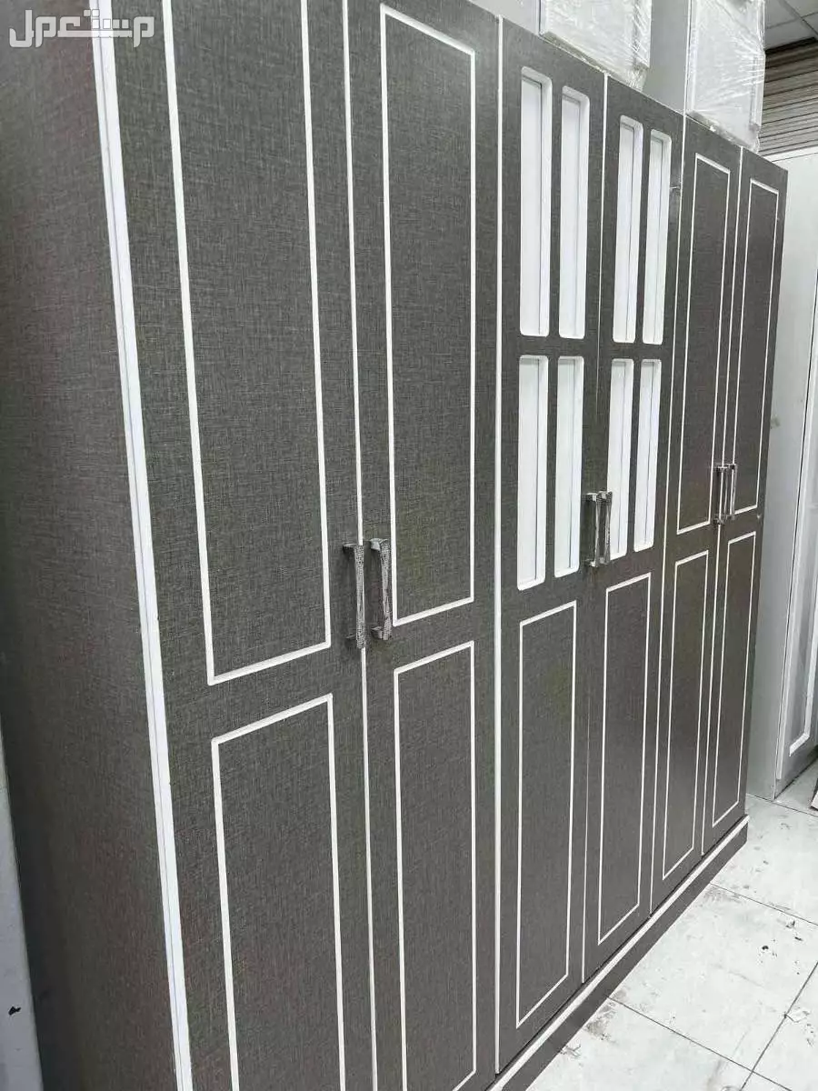 دولاب  في جدة بسعر 1300 ريال سعودي