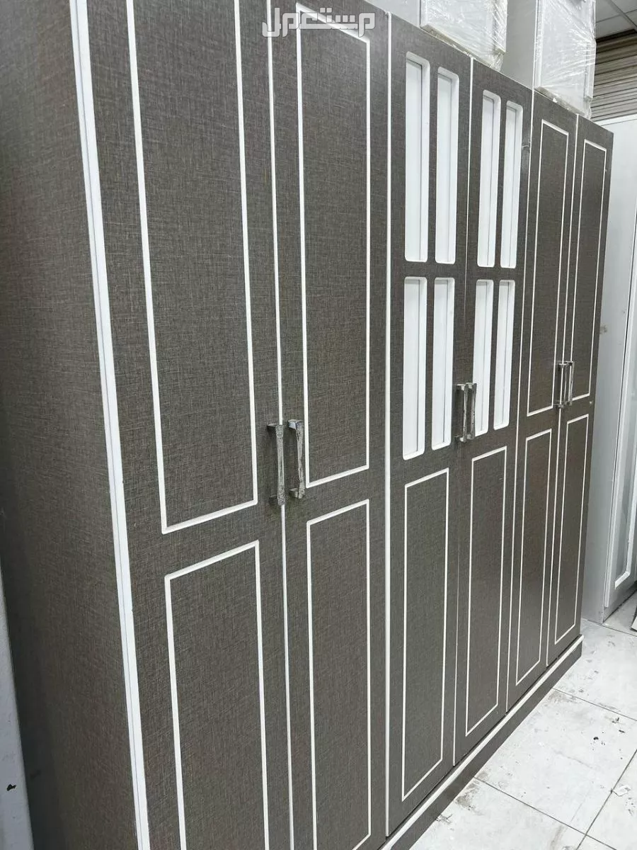 للبيع دولاب 6 درف وطني مستعمل مع التركيب والتوصيل