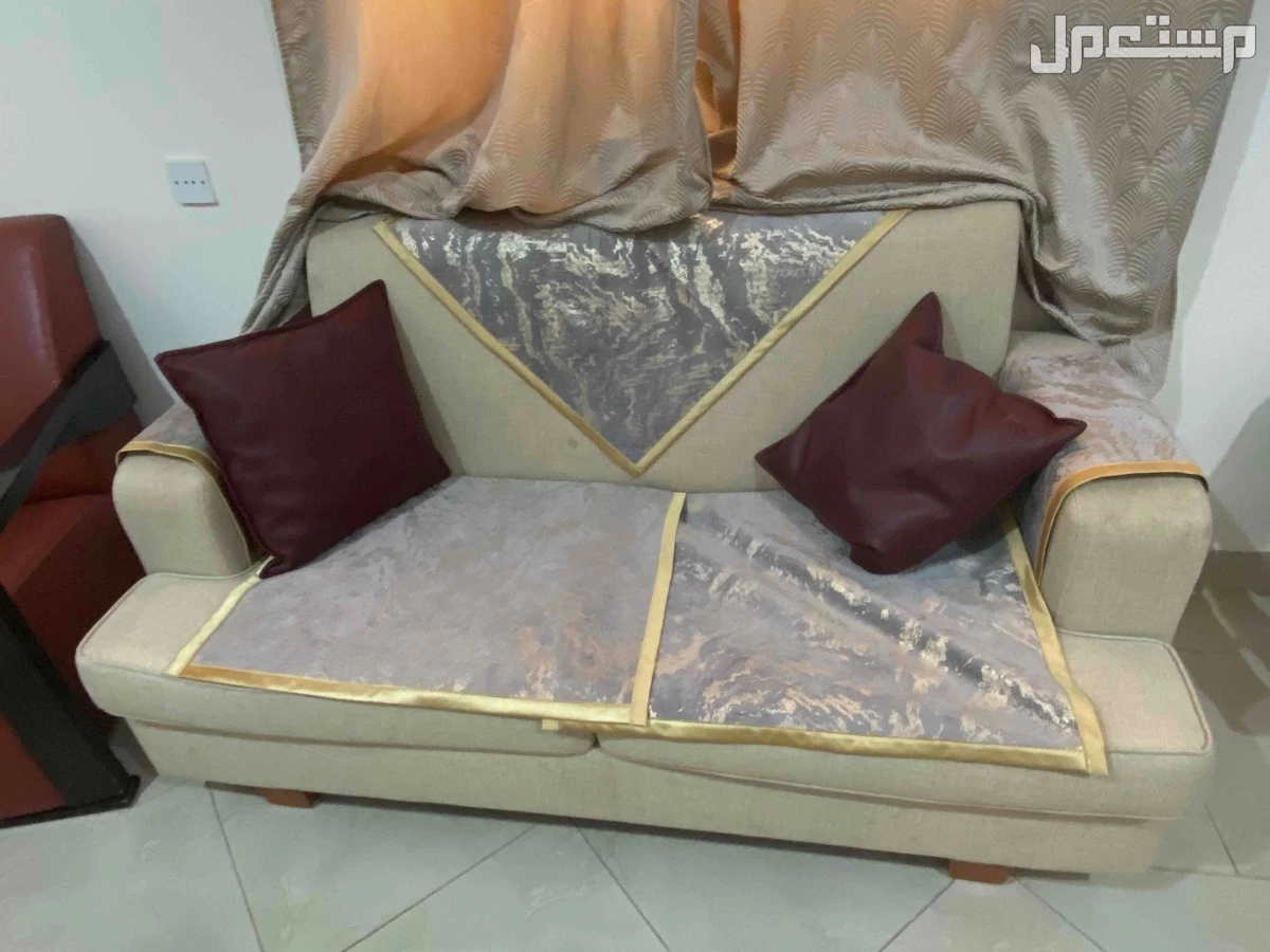بيع كنب وكرسي و ستاره - حالة جيدة - سعر مغري في الرياض