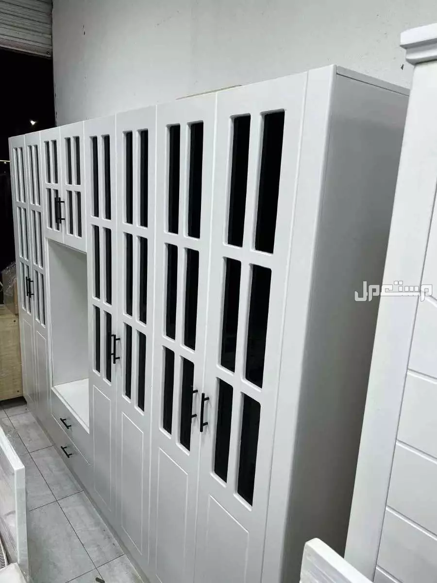 دولاب  في جدة بسعر 1550 ريال سعودي