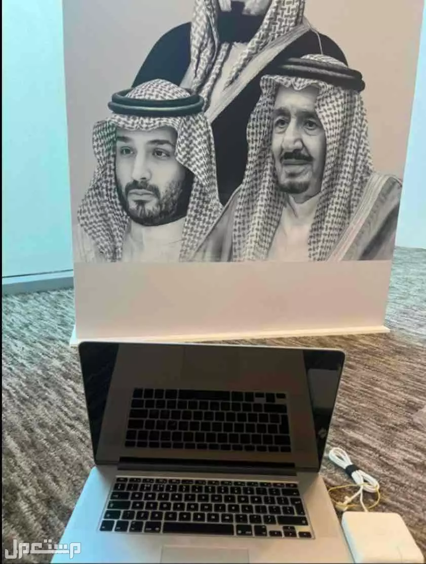 ماك بوك برو  ماركة أبل في الرياض بسعر 1400 ريال سعودي