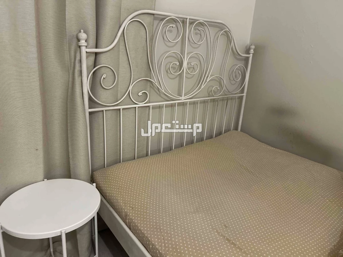 سرير ايكيا في الرياض بسعر 250 ريال سعودي