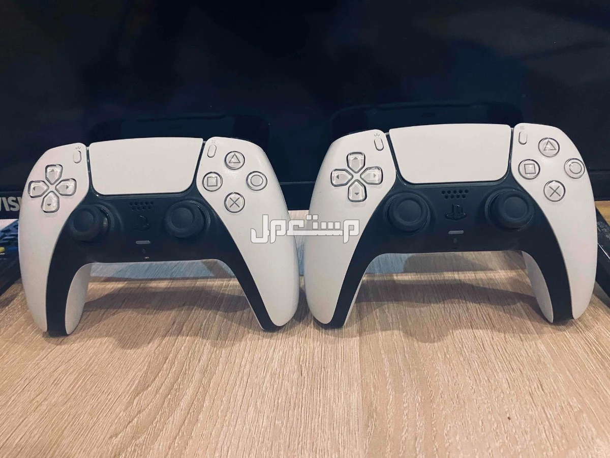 سوني فايف بمدخل شريط يدتين PS5 استخدام شهر ونص