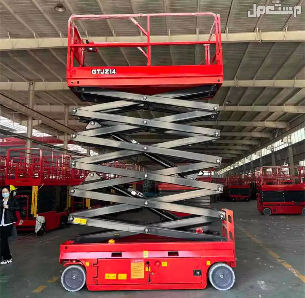 رافعه شوكيه فوركلفت رافعه مقصيه سيزرلفت للايجار Forklift Caesarlift