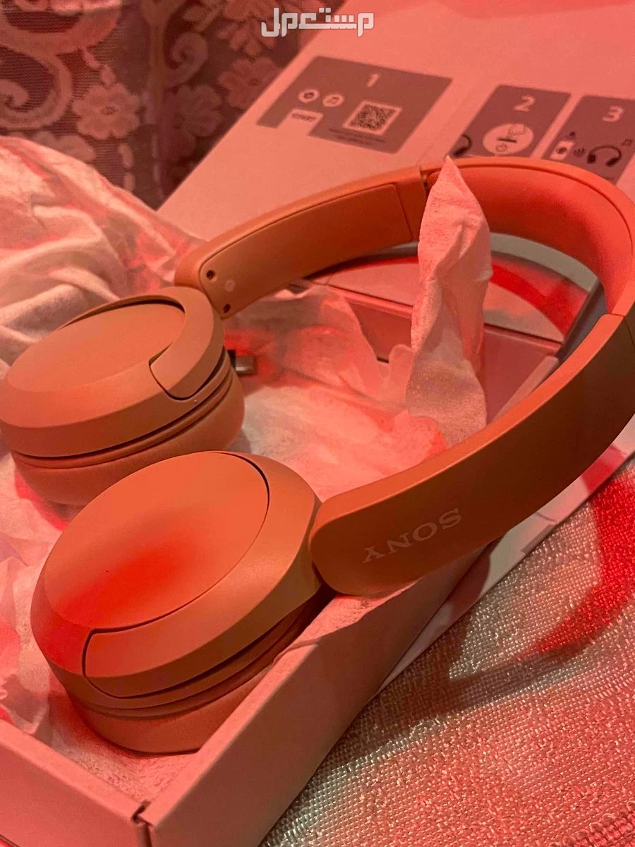 سماعة SONY WH-CH520 بلون بيج استخدام اقل  من شهر