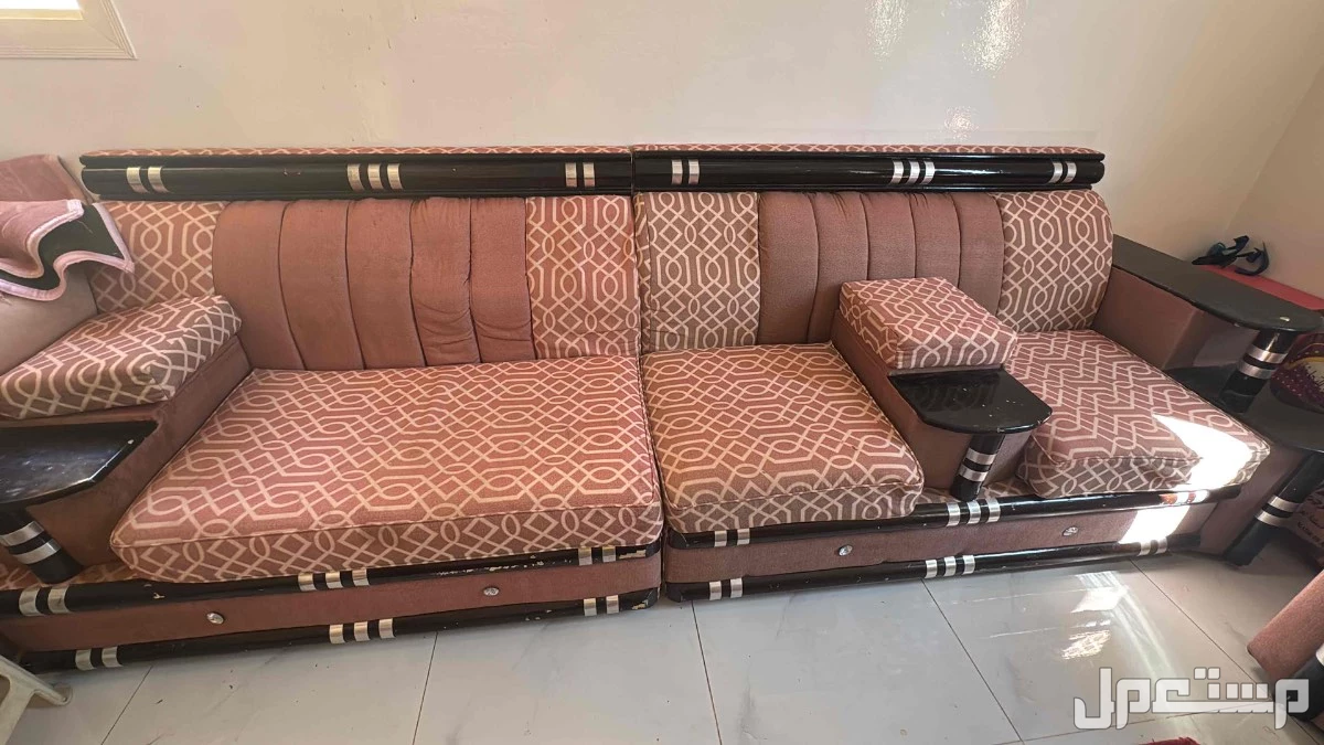 كنب نظيف  في تبوك بسعر 450 ريال سعودي