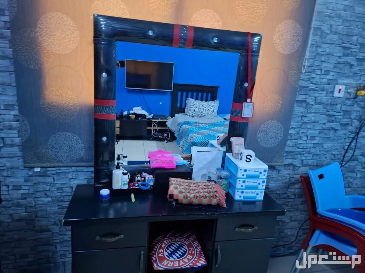 للبيع عفش منزل كاما بحالة ممتازة جدا