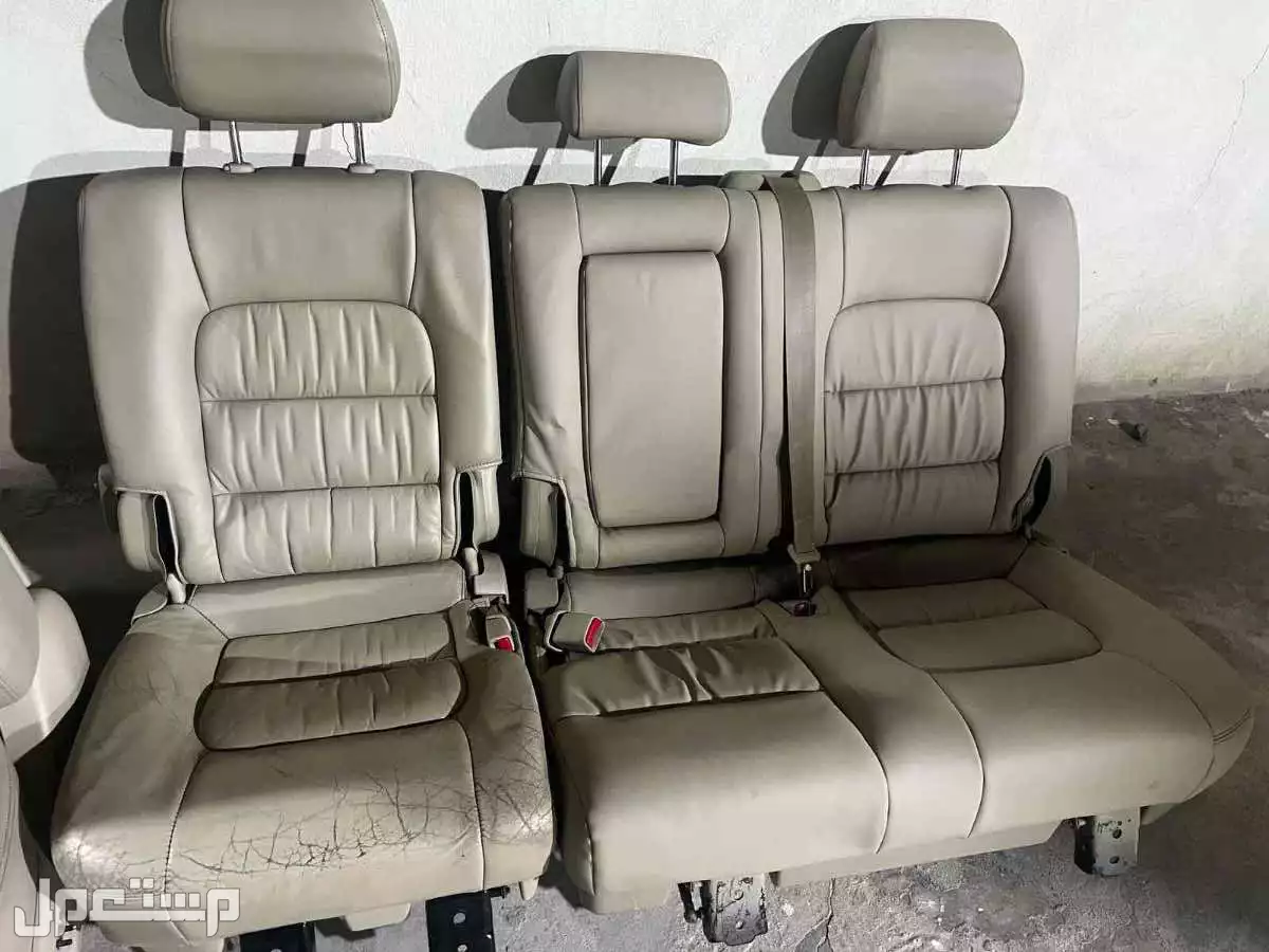 كراسي جيب لكزس Lx470 للبيع  نظيف ومخزن  بسعر 1700 وقابل للتفاوض المعقول