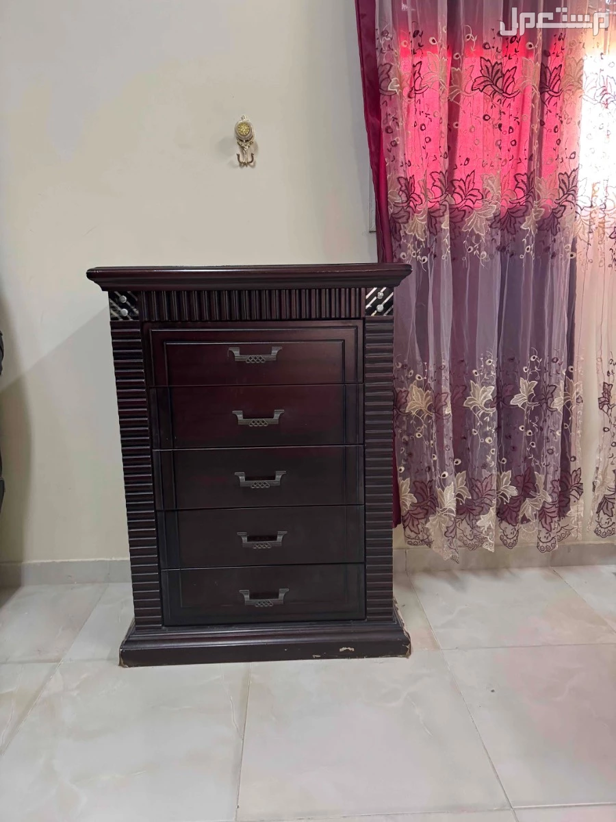 غرفة نوم للبيع بحالة جيدة في سكاكا في سكاكا على السوم  بسعر من 1 ريال سعودي