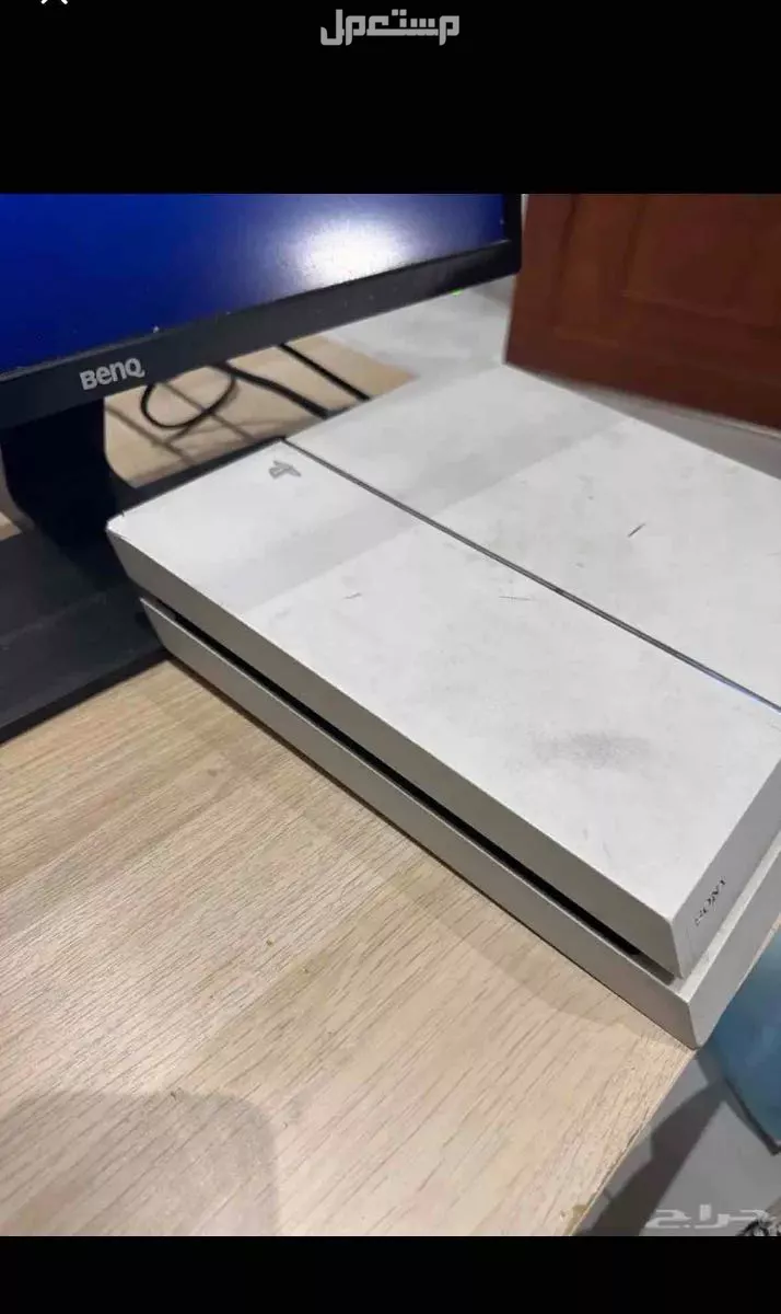 للبيع PlayStation 4 سوني 4 مستخدم في جدة بسعر 700 ريال سعودي