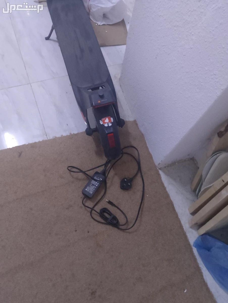 للبيع اسكوتر شاومى 4 لايت الرياض