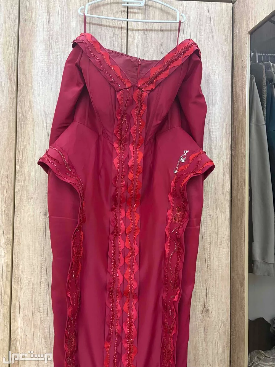 فستان سهره مقاس Xl ب المدينه المنوره سعر 1000