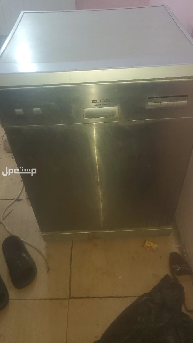 غساله صحون نظيفه جدا  للبيع باعلى سوم