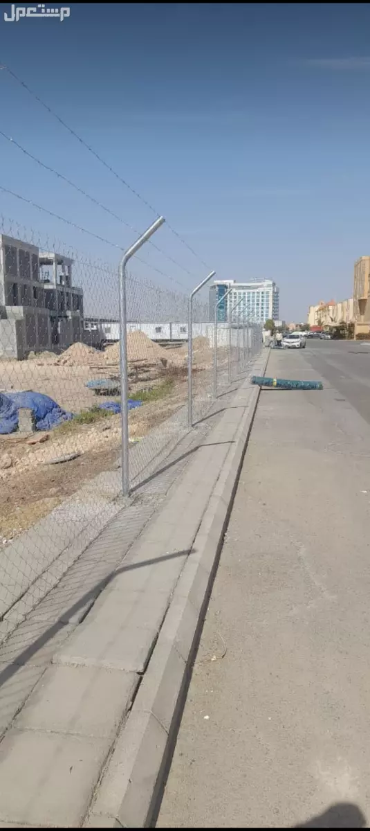 نقوم بتوريد وتركيب جميع السياجات الامنية حسيب المواصفات المطلوبة شبوك حماية مواقع شركات