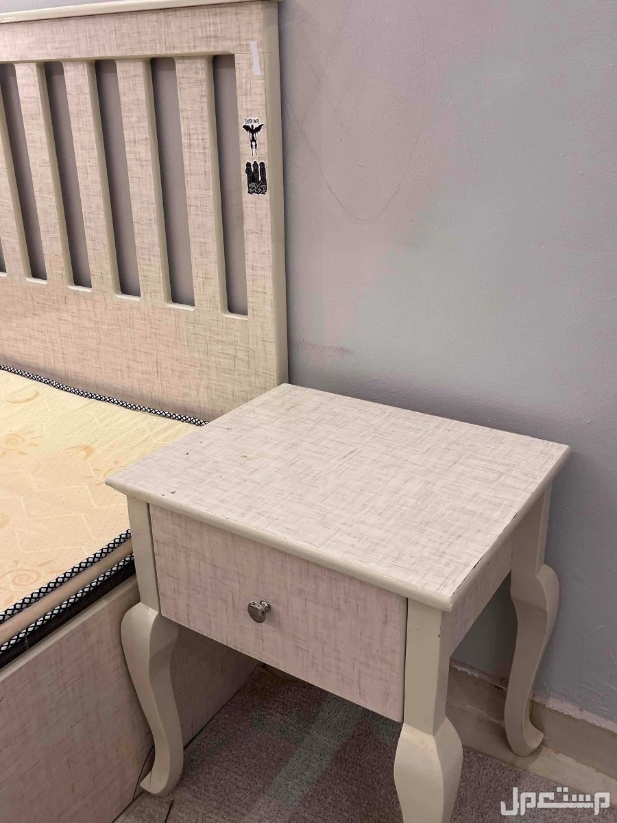 غرفة نوم كاملة للبيع - Bedroom for sale في الرياض