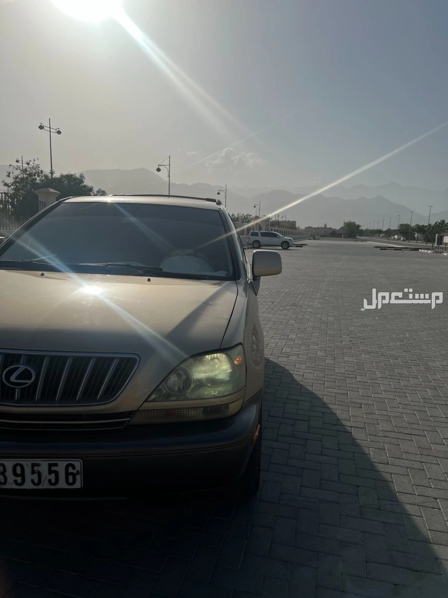 لكزس RX 2003 في دبا الفجيرة بسعر 7 آلاف درهم إماراتي