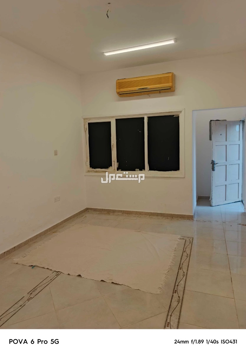 مشروع الامير فواز الجنوبي على الشارع مباشرة مكيف اسبليت