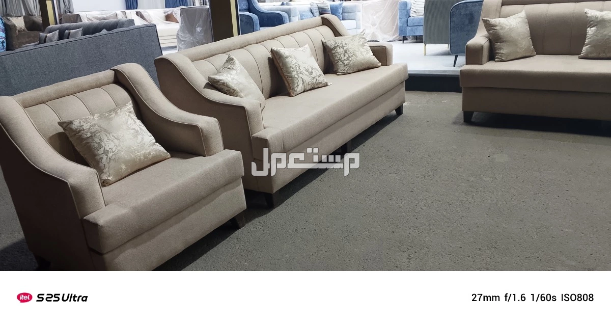 كنب خمس قطع ثلاث كبير واثنين مفرد جاهز وبسعر المصنع خشب سويدي اسفنج انترا فوم ضمان خمس سنوات