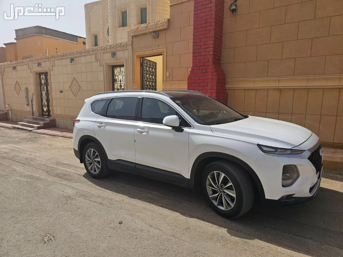 سيارة سنتافي 2020 نص فل للبيع في بريدة