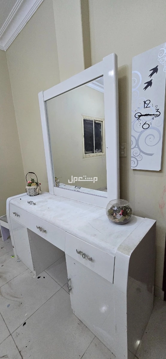 إعلان بيع أغراض شقة مستعملة – الأحساء (المبرز)