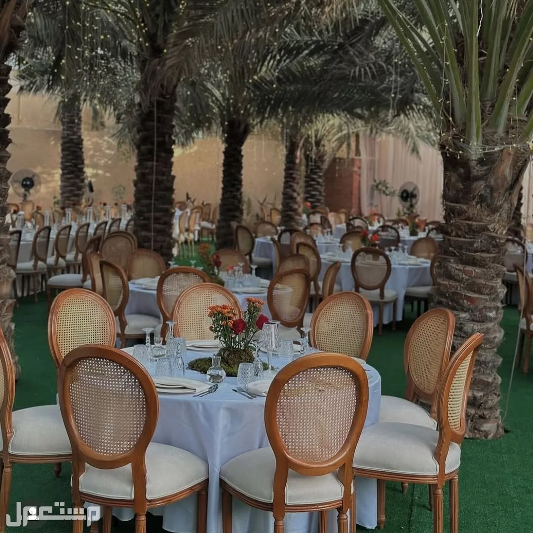 تأجير طاولات طعام تجهيز مناسبات خاص عامه ميلاد تخرج افراح ملكه قاعات الأفراح عروسه زفاف كوشه كنب مداخل استقبال الرياض