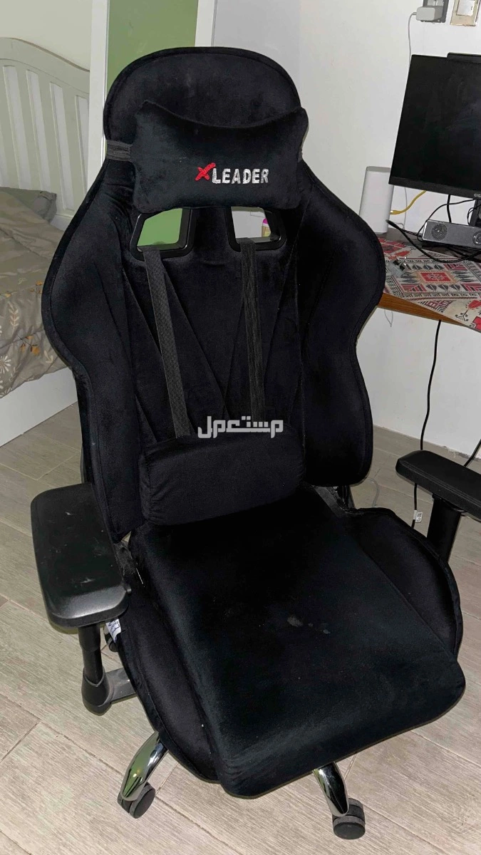 للبيع كرسي ليدرز اسود مستعمل السعر 400 قابل لتفاوض