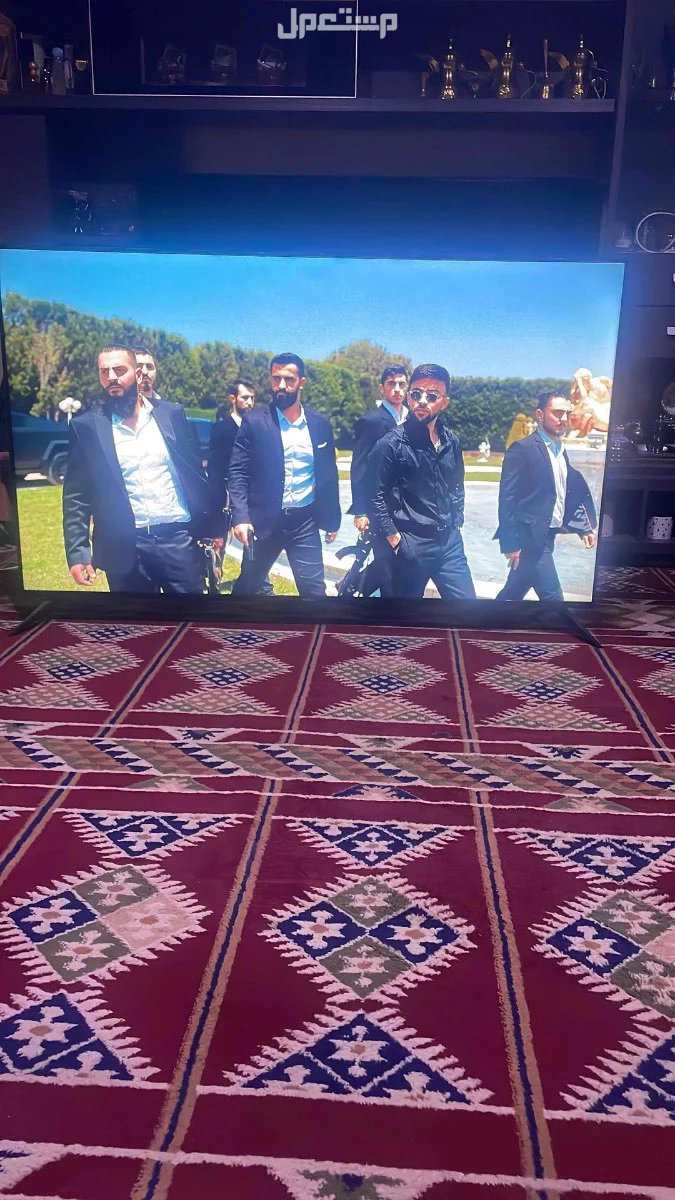 تلفزيون جديد للبيع سمارت 65 بوصه
