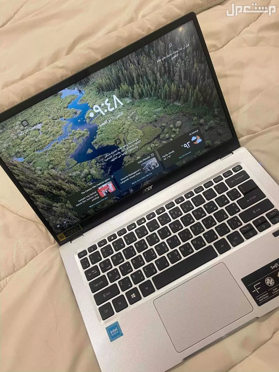 للبيع جهاز لابتوب acer شبه جديد