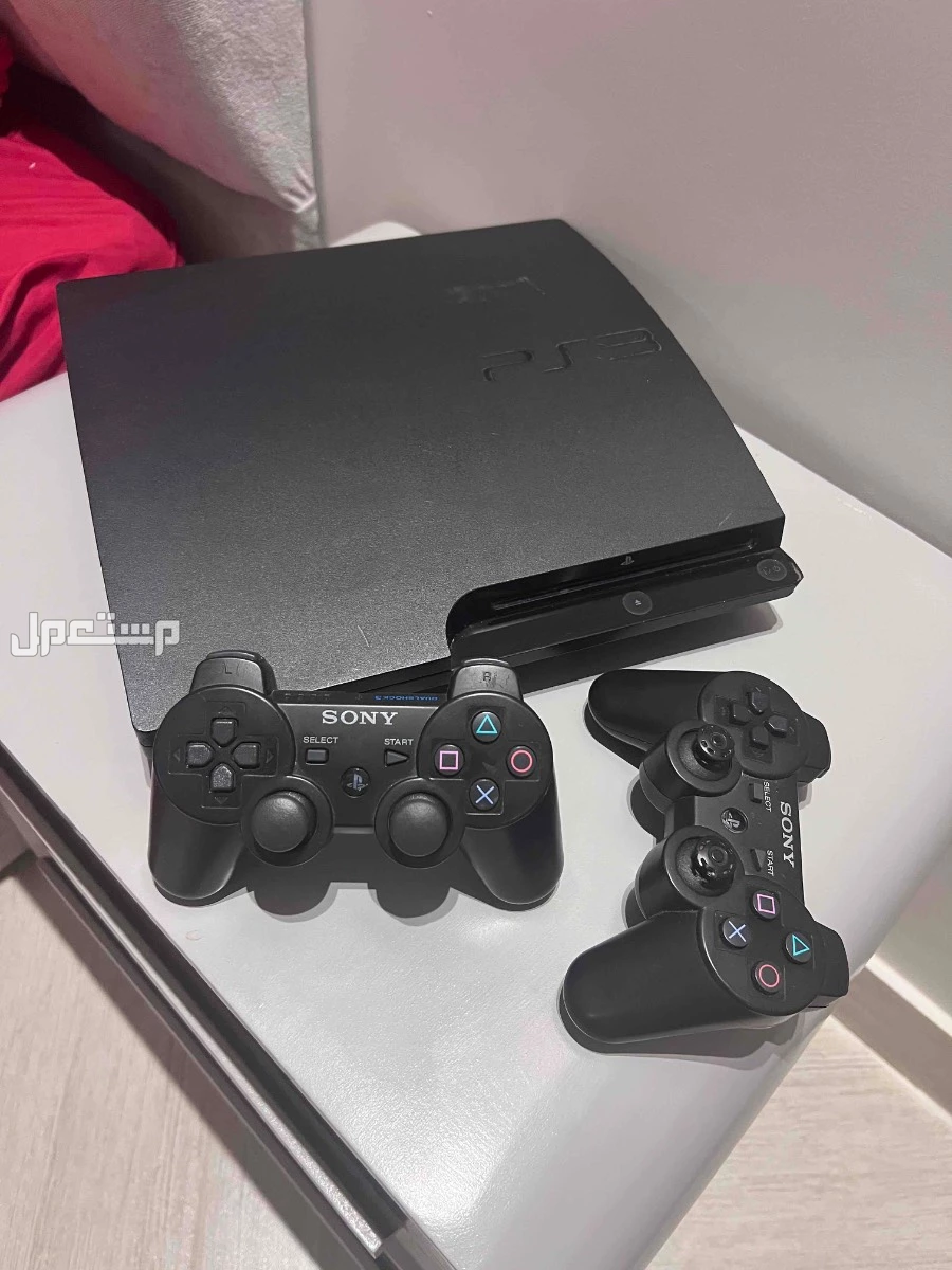 سوني 3 ( مهكرر ) مع يده اصليه تدعم نظام sixaxis جديد مخزن نظام sixaxis نظام جديد متوفر بيده سوني 4 للتحكم بالقيور بشكل دقيق جداً