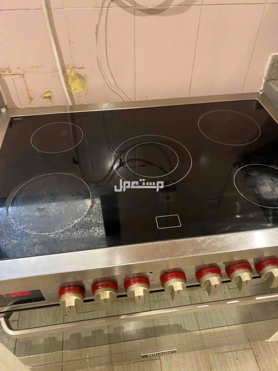 فرن جيبسون كهرب اصلي نظيف  في الرياض بسعر 500 ريال سعودي