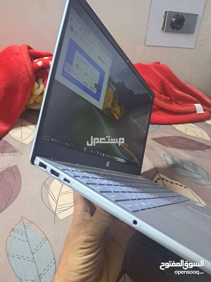 جدة الحرازات حي القوس  ماركة إتش بي في جدة بسعر ألفين ريال سعودي