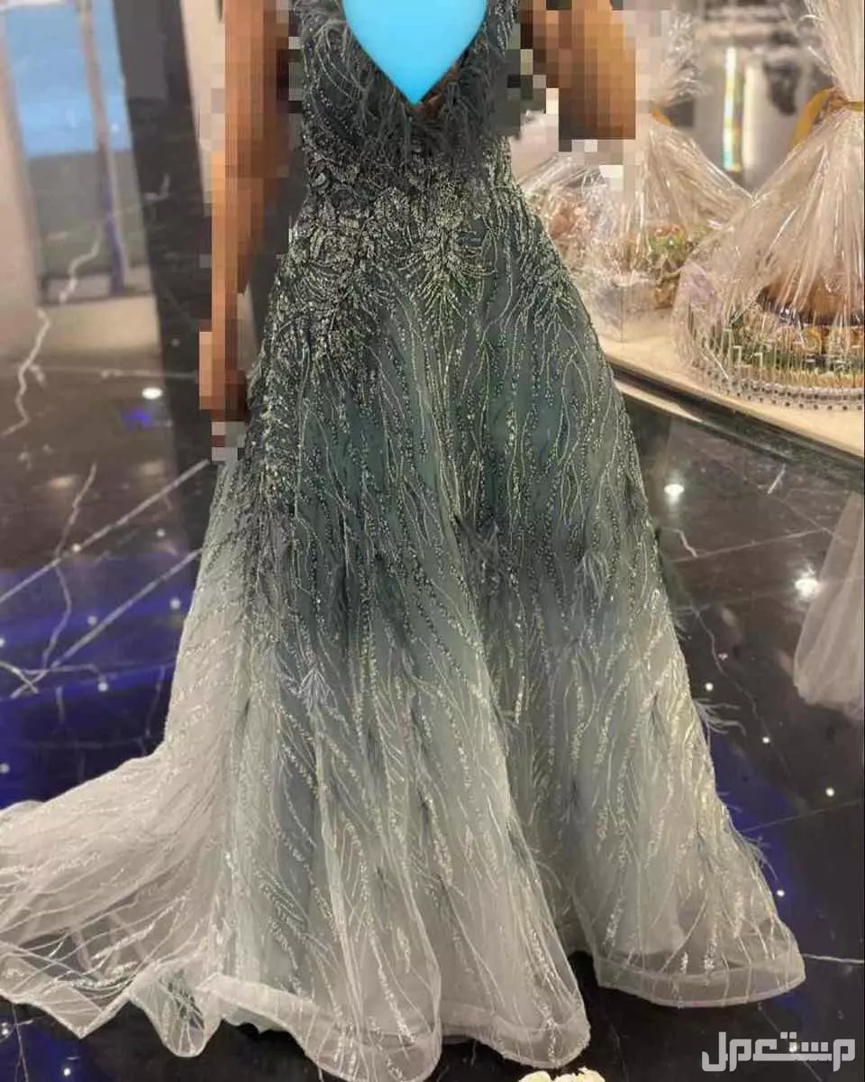 فستان سهره ملكه نظيف استخدام مره