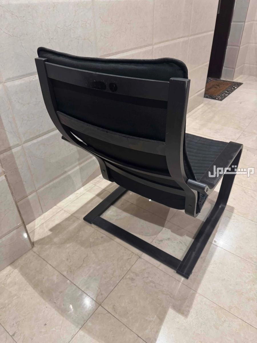 كرسي استرخاء ايكيا  في جدة بسعر 130 ريال سعودي