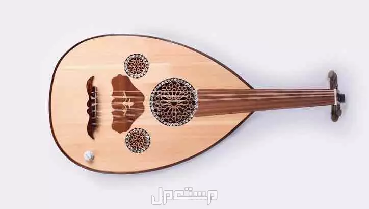 عود موسيقي في الرياض بسعر 6000