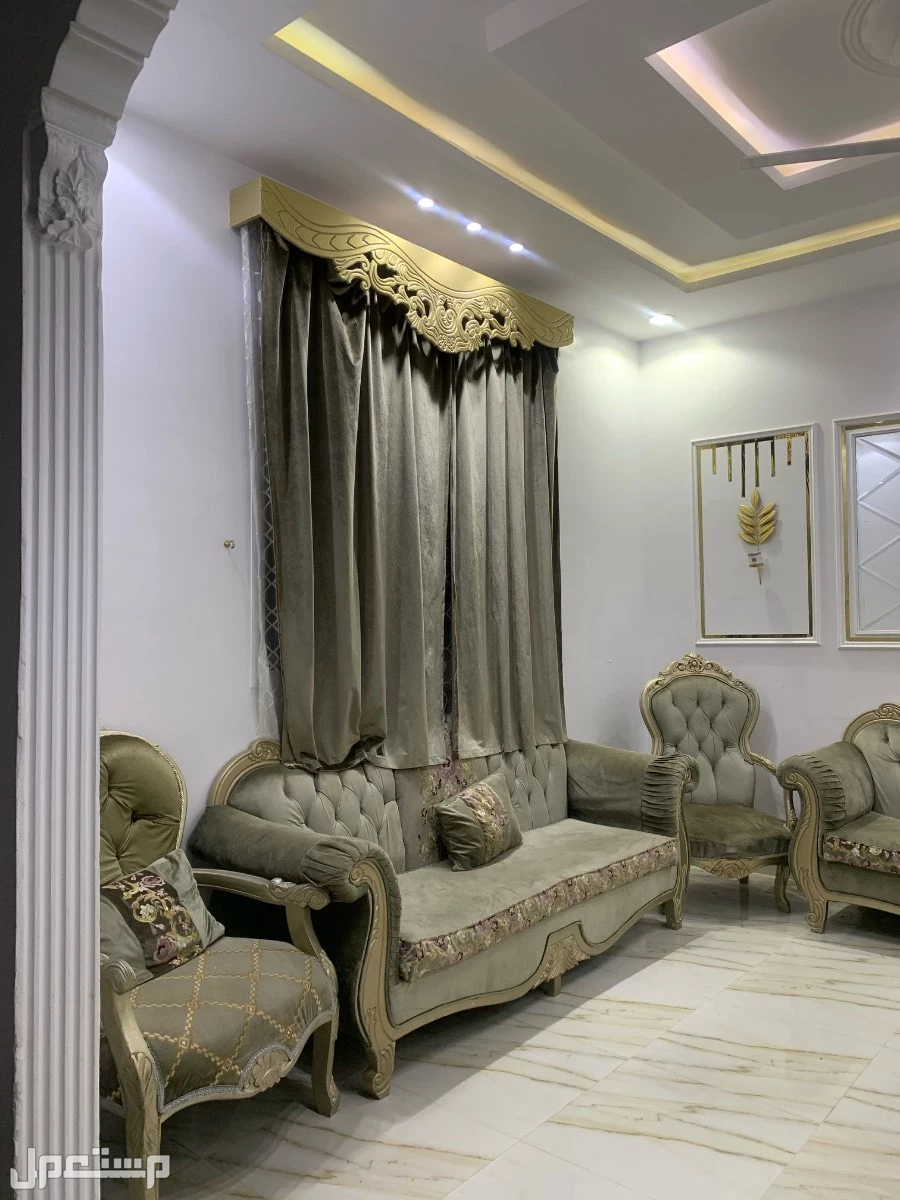 كنب  في الرياض على سوم (10علشان تطبيق يخليني انزل علان)