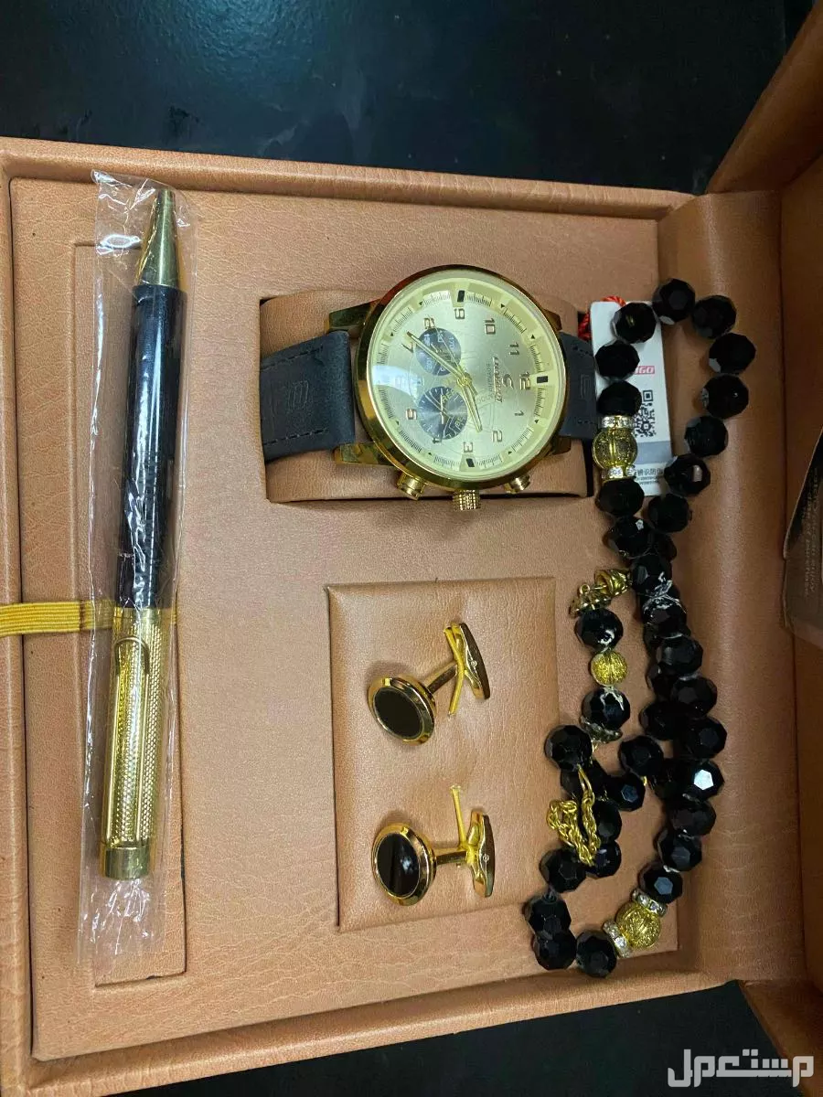 للبيع اطقم ساعات في الرياض بسعر 40 الى 50 ريال