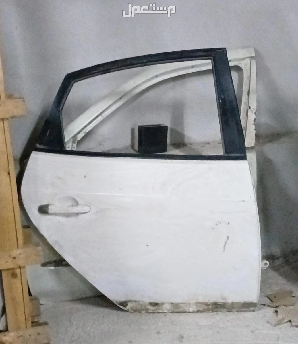 للبيع قطع غيار لسيارات متنوعة جديد ومستخدم