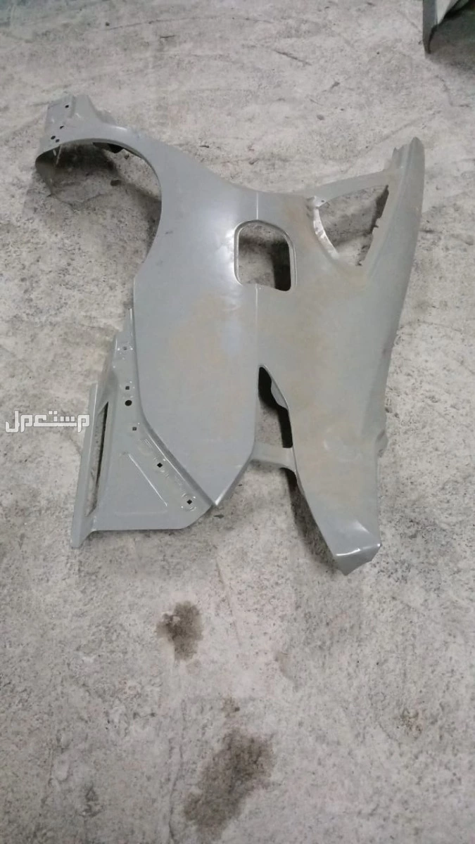 للبيع قطع غيار لسيارات متنوعة جديد ومستخدم