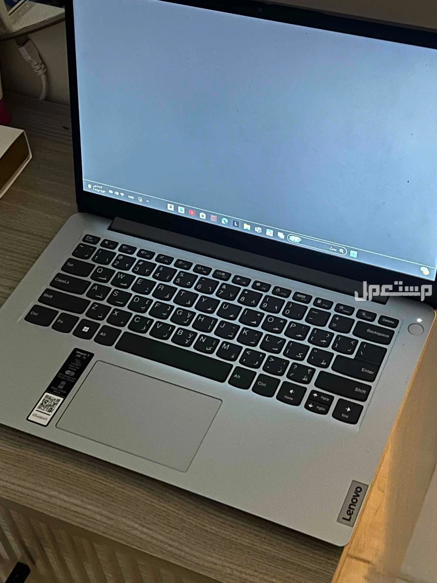 💻 لابتوب لينوفو IdeaPad 1 – شبه جديد  في حائل بسعر 450 ريال سعودي