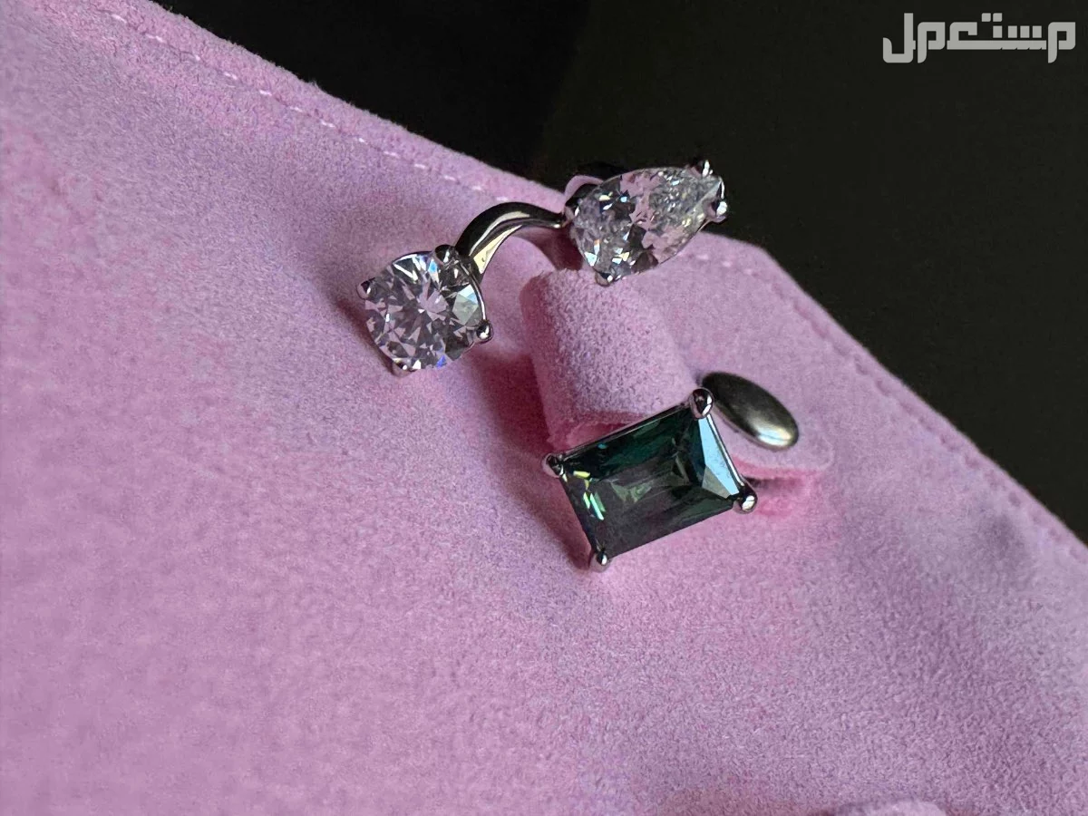 للبيع - خاتم وسوار  مجموعة Swarovski Millenia باللون الأخضر (Emerald Green)