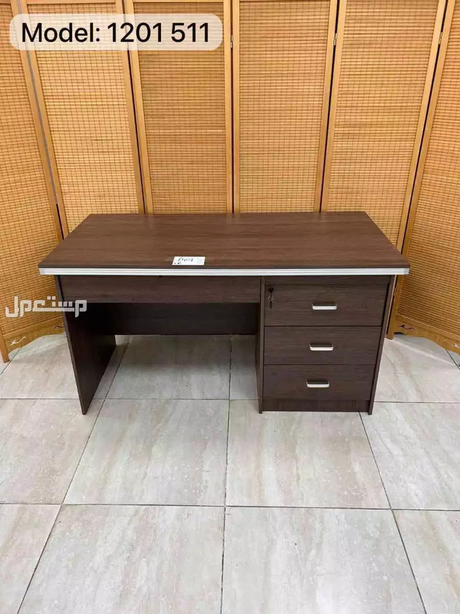 مكتب - مكاتب بمقاسات واللوان متعددة