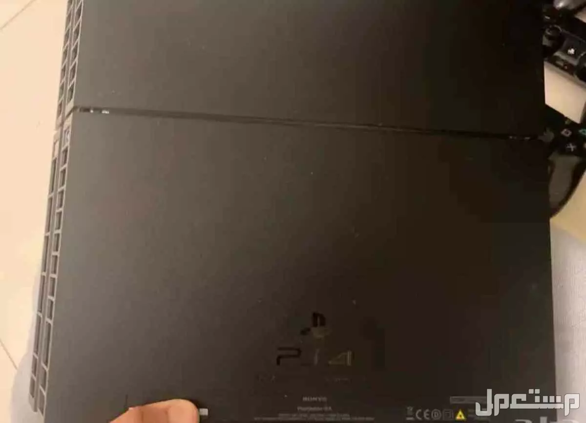 سوني فور 4 في الرياض بسعر 750 ريال سعودي
