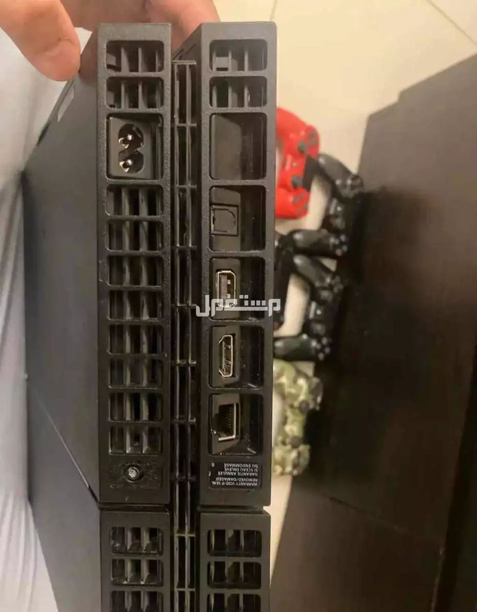 سوني فور 4 في الرياض بسعر 750 ريال سعودي