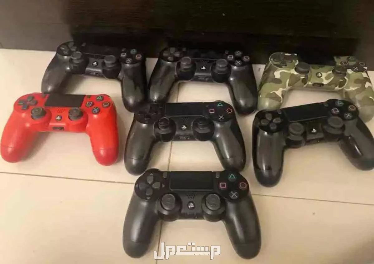 سوني فور 4 في الرياض بسعر 750 ريال سعودي