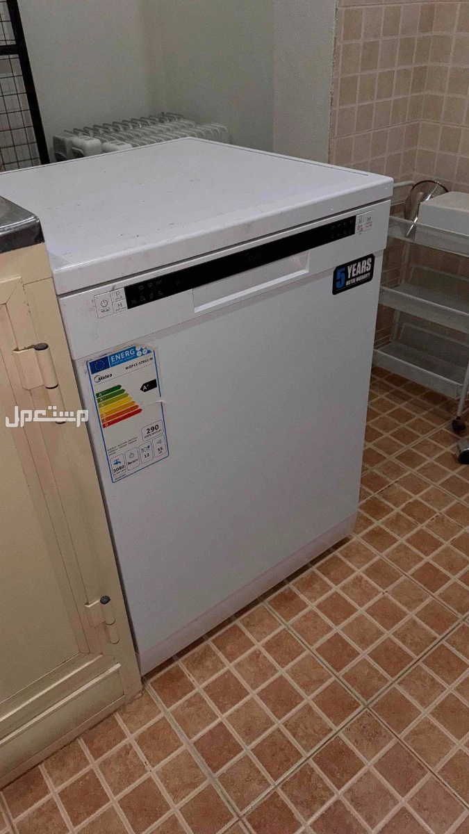 📢 للبيع: غسالة مواعين ميديا في البكيرية بسعر 650 ريال سعودي